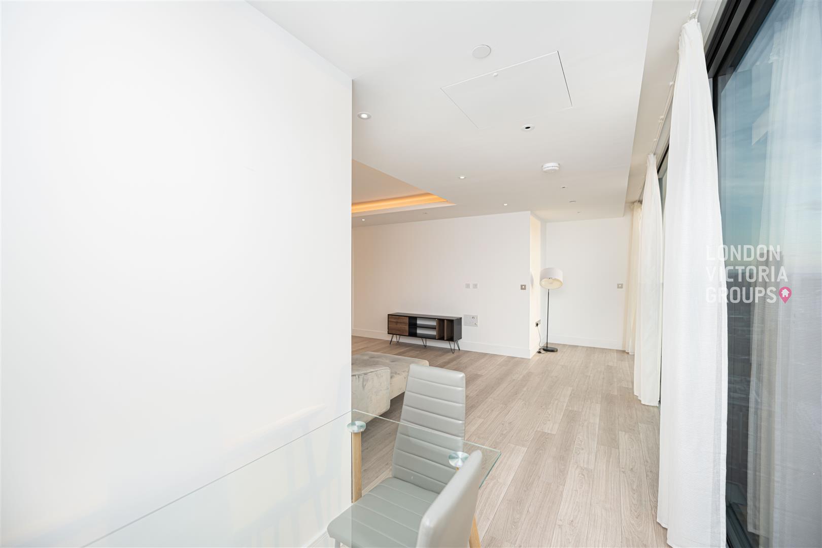 Carrara Tower, 1 Bollinder Place, London